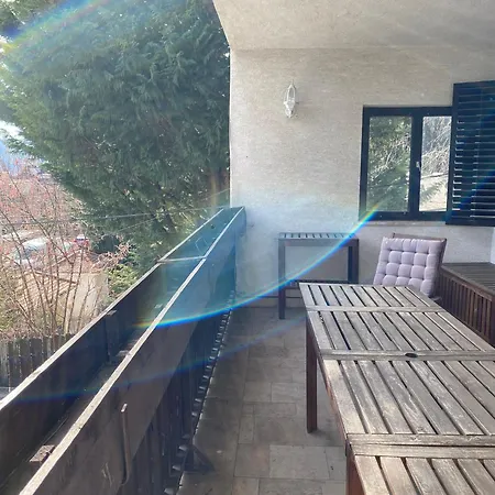 Luxury 3 Bedroom In A Forest 10min Drive From Center Budapest