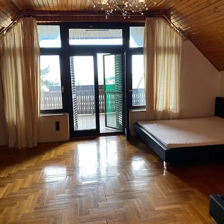 Luxury 3 Bedroom In A Forest 10min Drive From Center