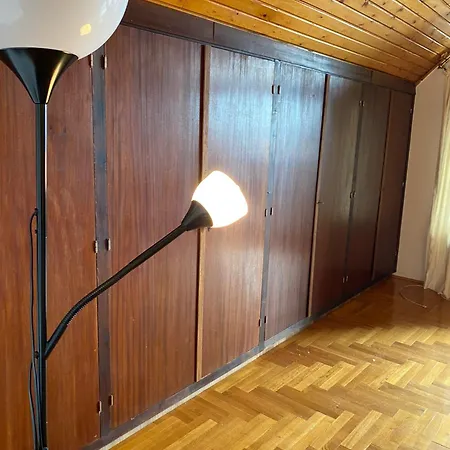 Luxury 3 Bedroom In A Forest 10min Drive From Center