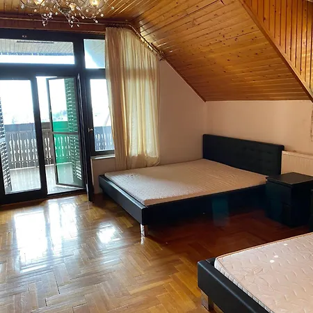 Luxury 3 Bedroom In A Forest 10min Drive From Center * Budapest