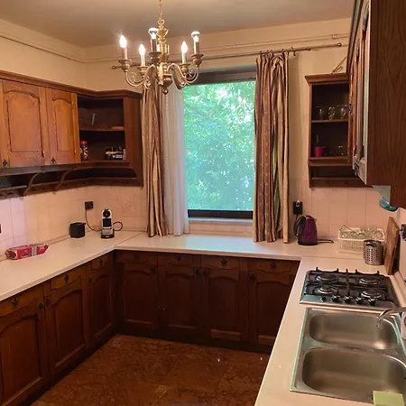 Luxury 3 Bedroom In A Forest 10min Drive From Center