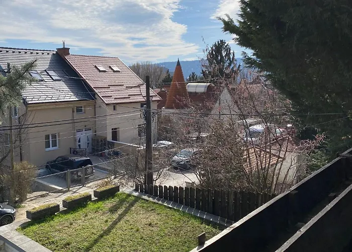 Luxury 3 Bedroom In A Forest 10min Drive From Center * Будапешт
