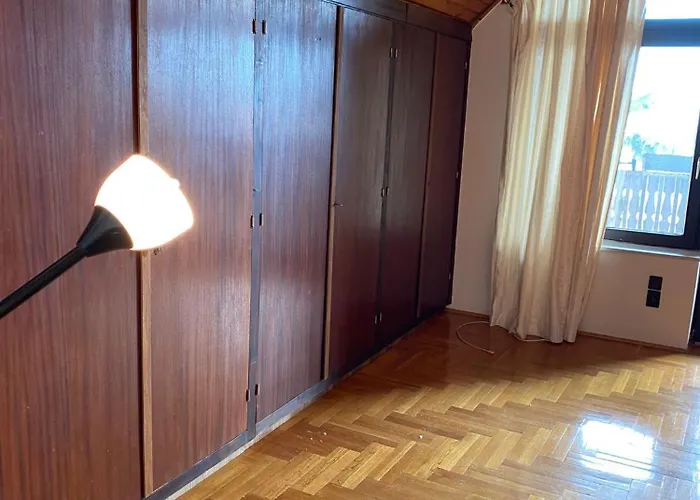 Luxury 3 Bedroom In A Forest 10min Drive From Center Вилла *