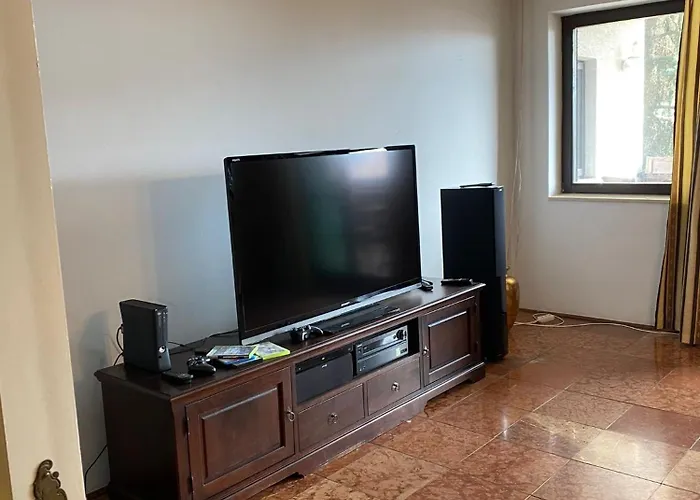 Luxury 3 Bedroom In A Forest 10min Drive From Center Вилла *