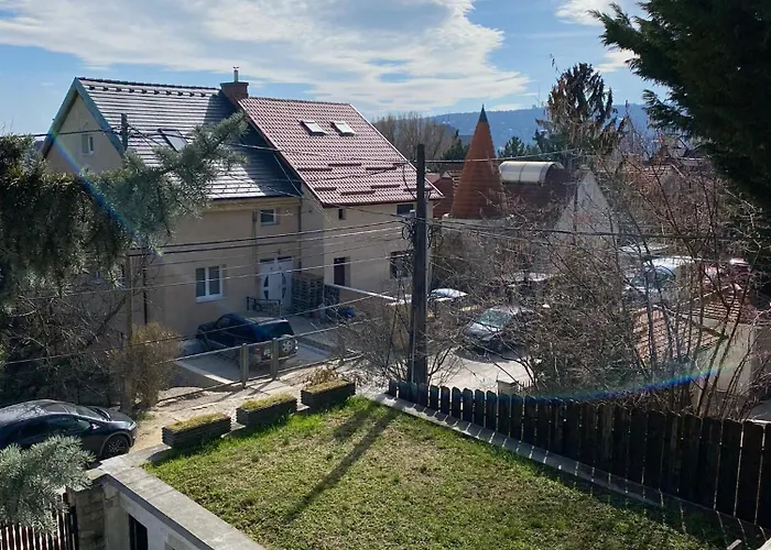Luxury 3 Bedroom In A Forest 10min Drive From Center