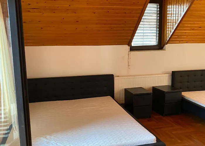 Вилла Luxury 3 Bedroom In A Forest 10min Drive From Center