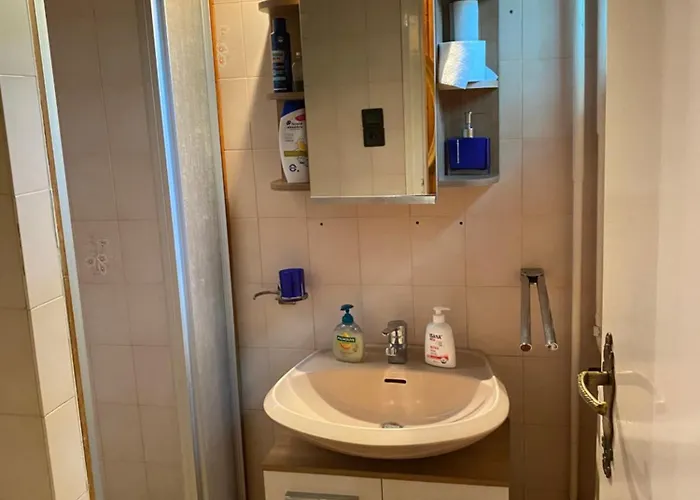 Luxury 3 Bedroom In A Forest 10min Drive From Center