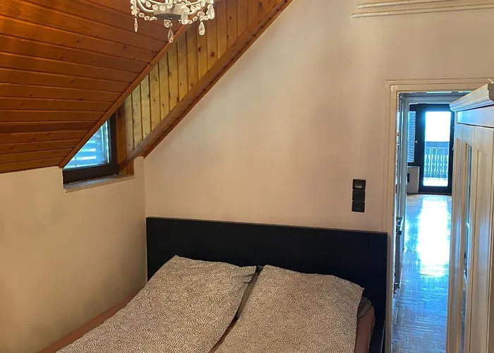 Вилла Luxury 3 Bedroom In A Forest 10min Drive From Center Будапешт