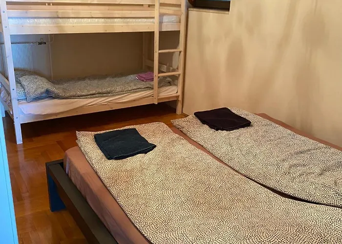 Luxury 3 Bedroom In A Forest 10min Drive From Center *
